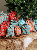 Load image into Gallery viewer, Western Christmas Reusable Gift Bags - Burnt Orange Ornaments
