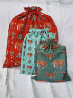 Load image into Gallery viewer, Western Christmas Reusable Gift Bag - Green Longhorns/Ponies
