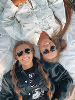 Load image into Gallery viewer, Gold Aviator Sunglasses
